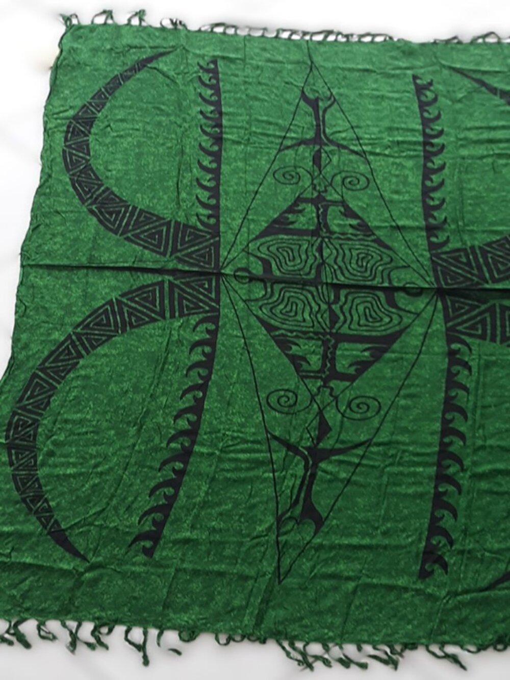 Green Sarong Bathing Suit Cover Up for Women – Green with print – NWT